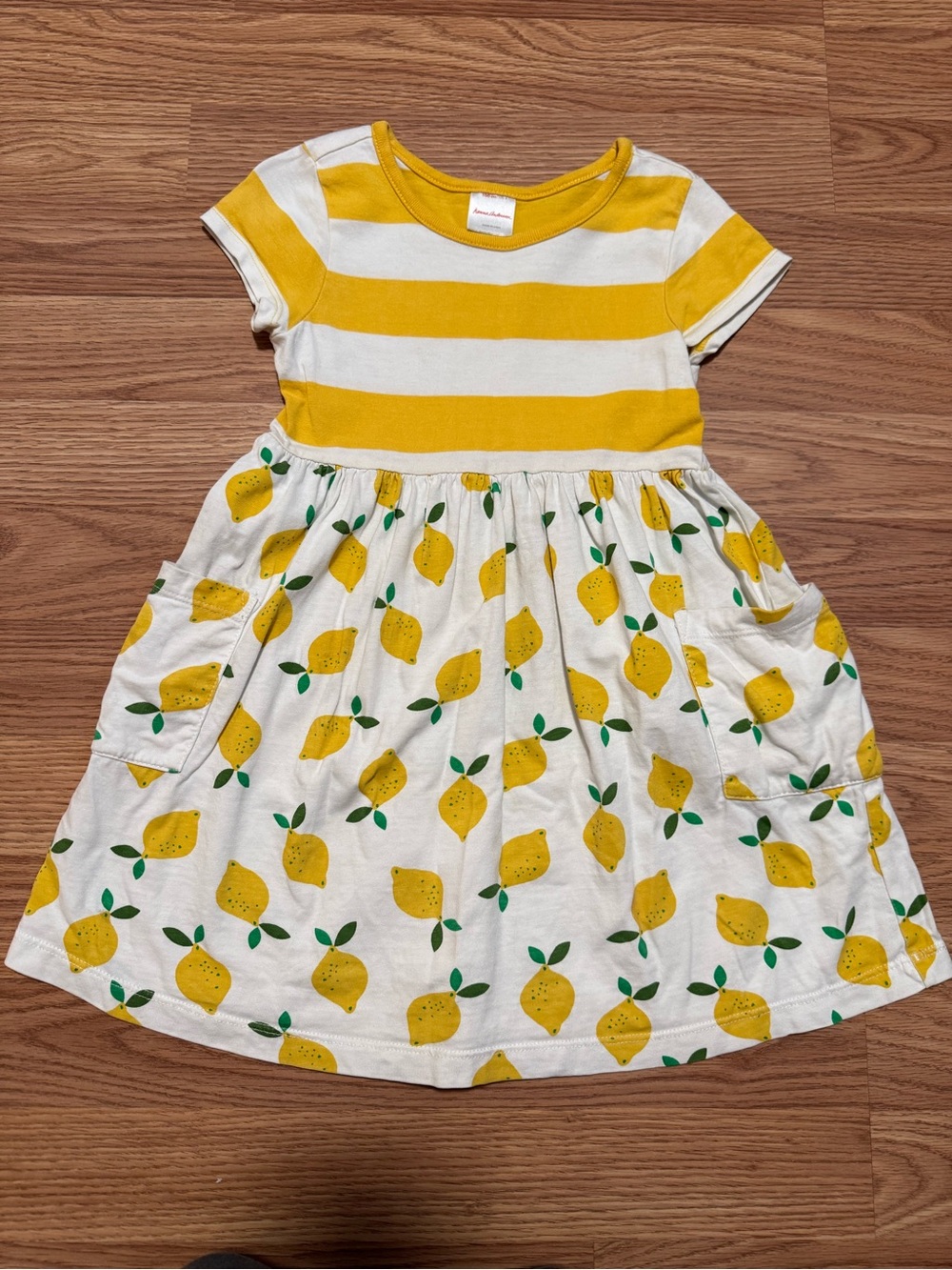 Hanna Andersson size 4 Lemon dress